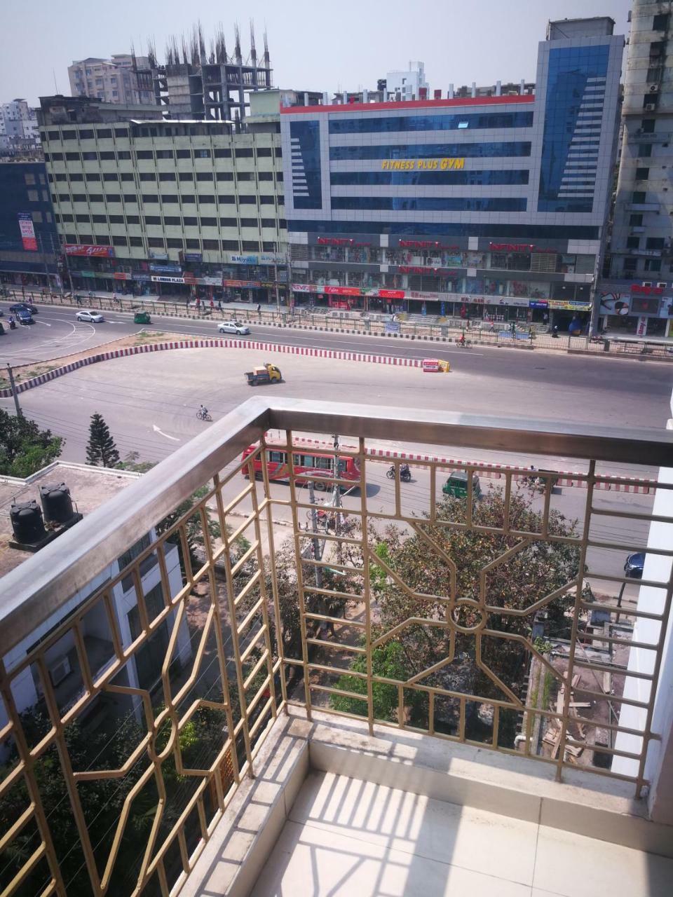 Rajanigandha Family Suites Dhaka Exterior photo